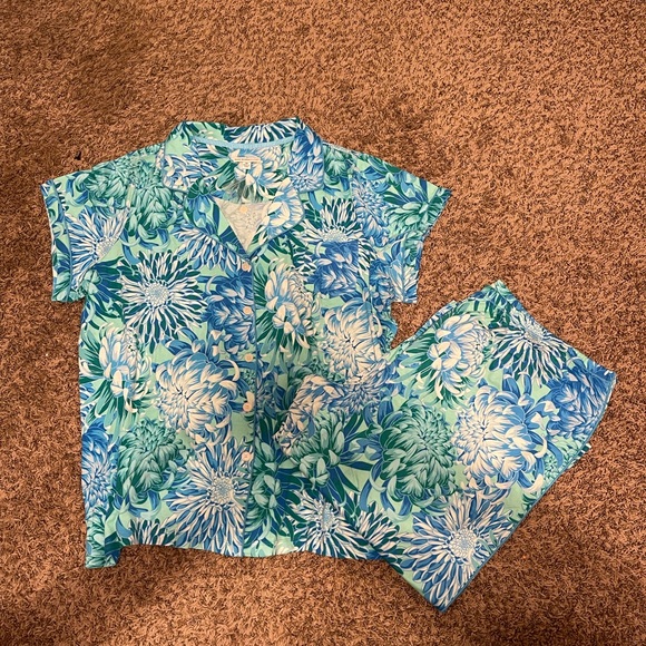 Isaac Mizrahi Other - Isaac Mizrahi Live Floral Pajama Set
